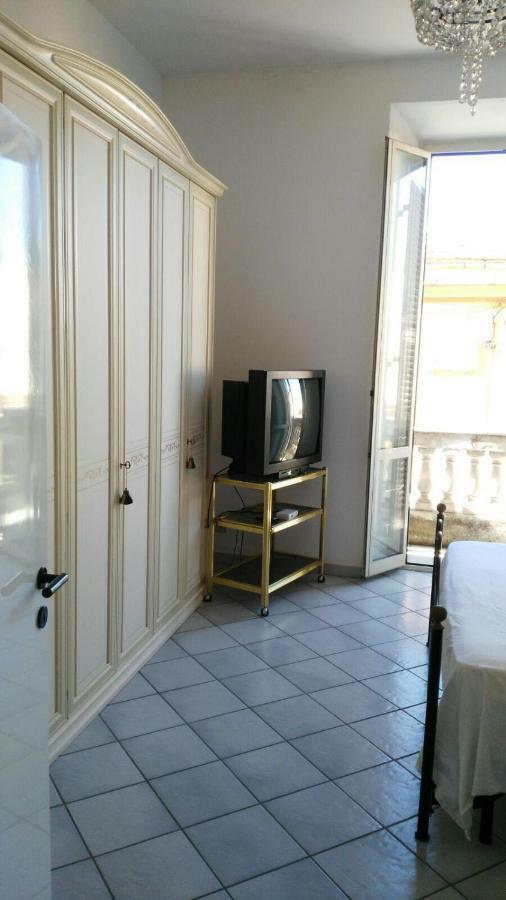Whole Holiday Home Apartment Splendid Civitavecchia Da Pamino & Priscilla エクステリア 写真